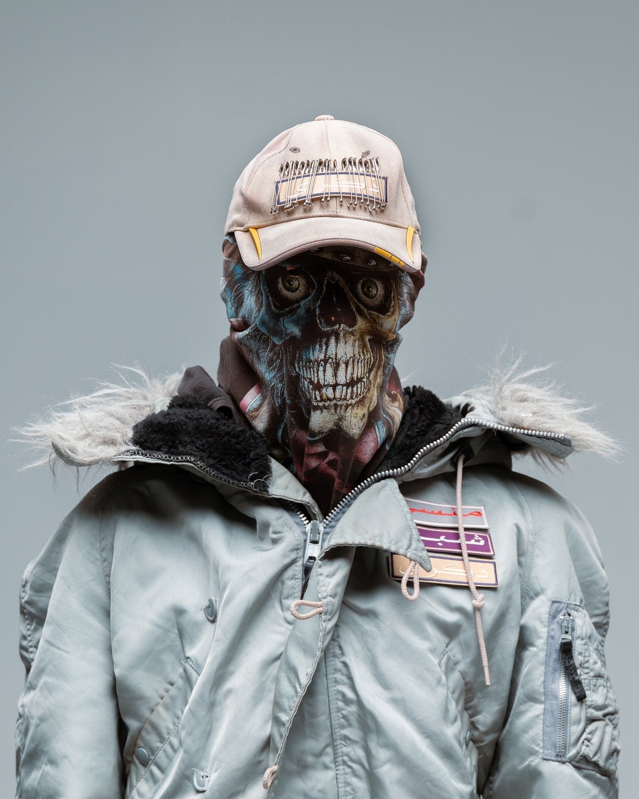 “memory” cage cap